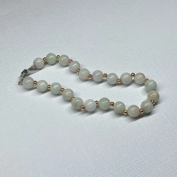 Vintage Semi Precious Stone and Gold Tone Beaded Bracelet - Picture 2 of 5